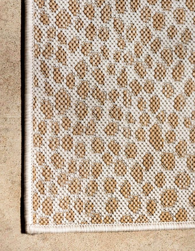 Unique Loom Outdoor Collection Area Rug - Cape Town (2' 2' x 3' 1' Rectangle, Dark Beige/ Ivory)