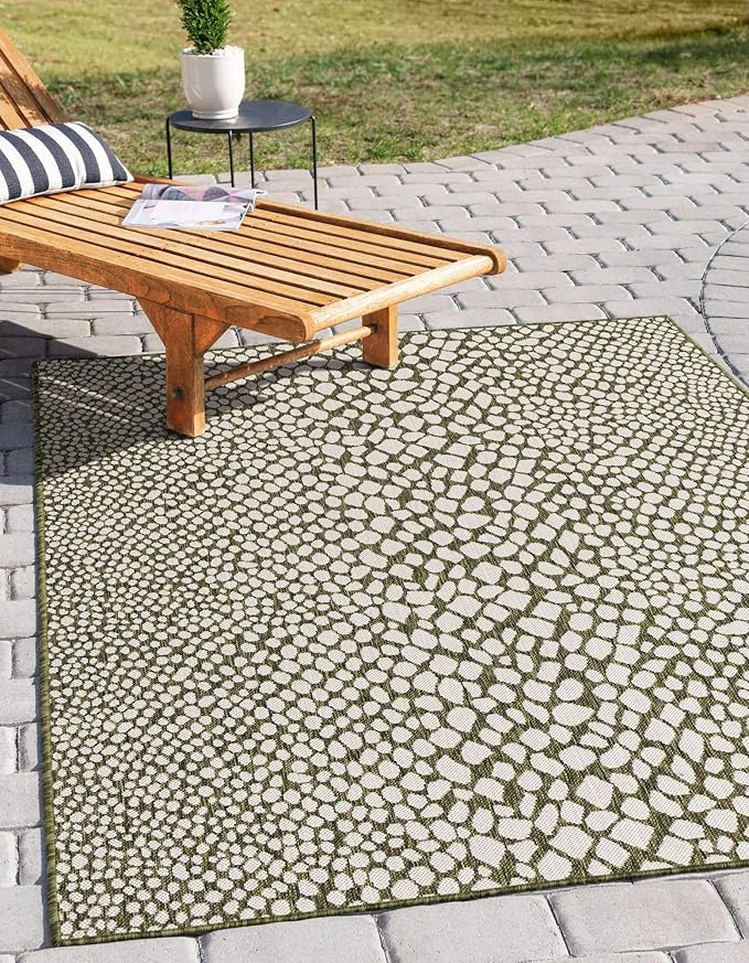 Unique Loom Jill Zarin Outdoor Collection Area Rug - Cape Town (7' 10" x 10' Rectangle, Green/ Ivory)