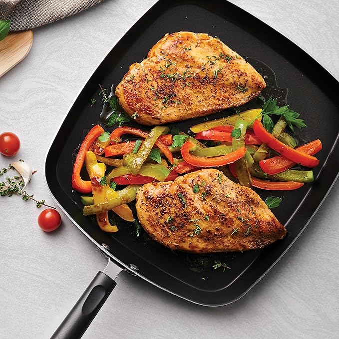 Tramontina Primaware 15-Piece Non Stick Cookware Set with Lids and Utensils, Aluminum Nonstick Pots and Pans Kitchen Set (Silver)