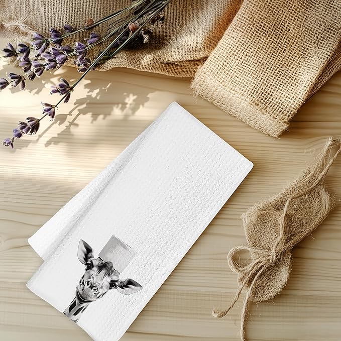 Giraffe Bathroom Hand Towels, Funny Giraffe Hand Towels Bathroom Decor, Giraffes Gifts for Women, 16x24 Inch