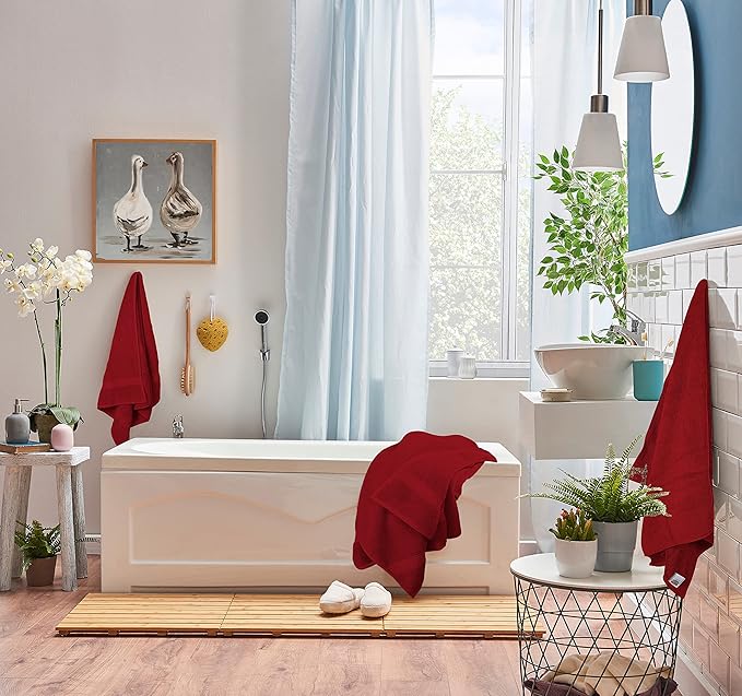 Utopia Towels 8 Piece Luxury Towel Set – Majestic Plush, Super Absorbent & Quicker-to-Dry, Thick 100% Ring Spun Cotton Towels for Bathroom, Spa & Hotel – 2 Bath, 2 Hand, 4 Washcloths,Red