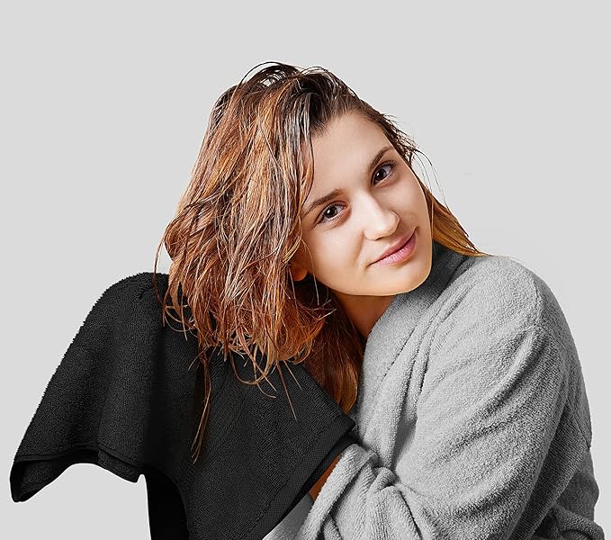 Utopia Towels 8 Piece Luxury Towel Set – Majestic Plush, Super Absorbent & Quicker-to-Dry, Thick 100% Ring Spun Cotton Towels for Bathroom, Spa & Hotel – 2 Bath, 2 Hand, 4 Washcloths, Black