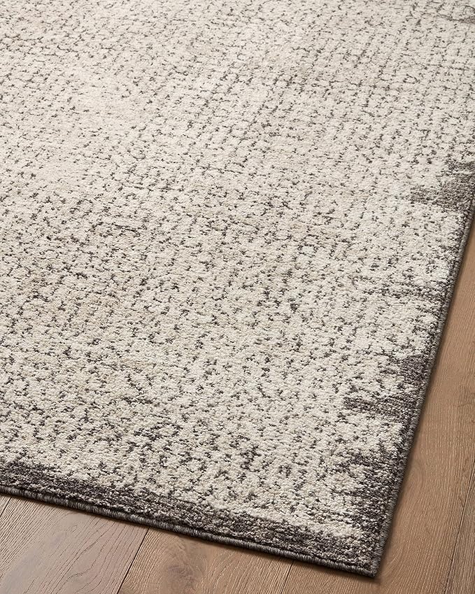 Loloi Darby Collection DAR-04 Ivory/Stone 2'-7" x 8'-0" Runner Rug