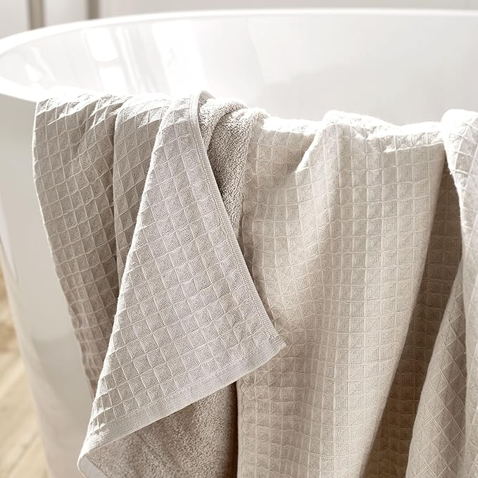 UCHINO Waffle Twist Cotton Weave Hand Towel for Bathroom Lightweight Absorbent Quick Dry Honeycomb Texture Solid Terry Loop Reverse 20" x 30", 1 Hand Towel, Linen