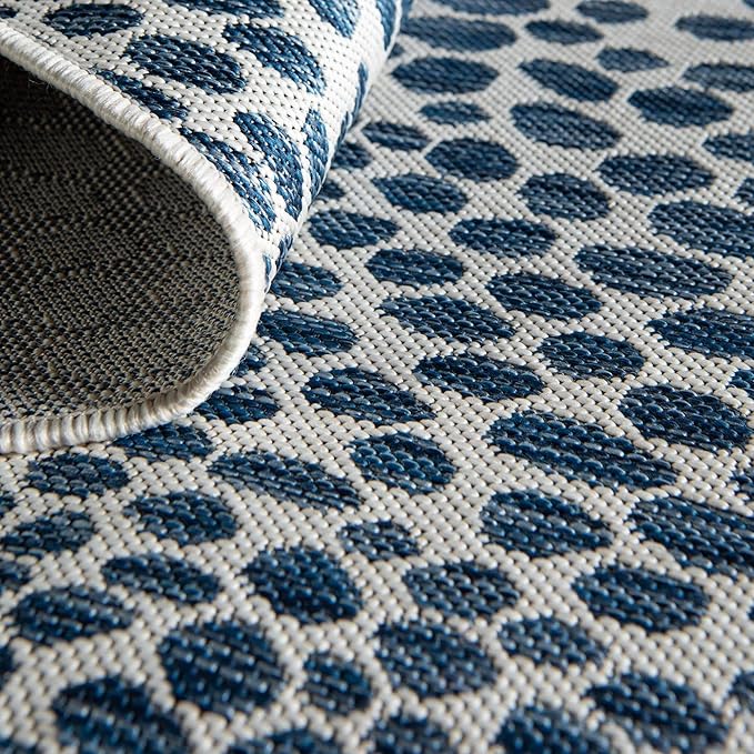 Unique Loom Outdoor Collection Area Rug - Cape Town (5' 3' x 8' Oval, Blue/ Olive)