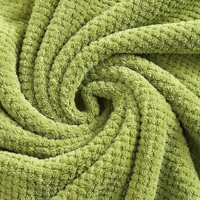 YTYC 29x59 Inch Bath Towels Set of 6 Large, Super Soft Absorbent Lint Free Microfiber Shower Towels for Bathroom 80% Polyester (Lemon Green,6 Piece)