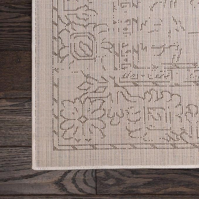 Unique Loom Isabella Collection Area Rug - Adjani (5' 1" x 8' Rectangle, White/ Blue)