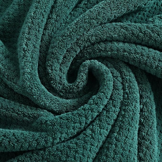 YTYC Towels,29x59 Inches Extra Large Bath Towels for Bathroom Super Soft Quick Dry Light Weight Waffle Microfiber Shower Towels 80% Polyester 20% Nylon (Dark Green,4 Piece)