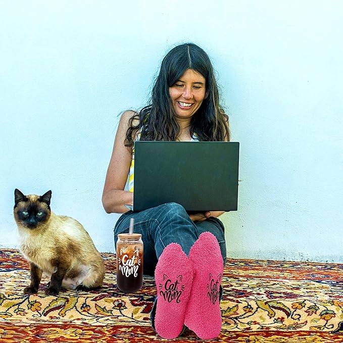 Mason Life Gift for Women, Birthday Gift for Cat Lover, Glass Cup and Sock for Kitty Mom, Cat Mom Gifts for Women, Kitty Themed Gifts, 18oz Drinking Glasses with Bamboo Lid and Glass Straw