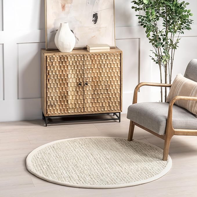Nuloom Daniela Off-White, 4' Round, Handmade, Jute, Soft and Textured, High Traffic, Stain Resistant, Easy Clean, Durable Area Rug for Bedroom, Living Room, Dining Space, Foyer, Entryway