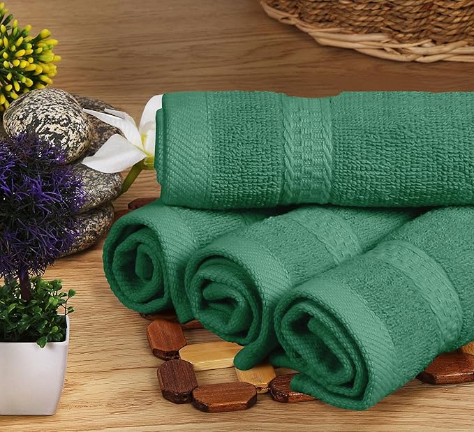Utopia Towels 8 Piece Luxury Towel Set – Majestic Plush, Super Absorbent & Quicker-to-Dry, Thick 100% Ring Spun Cotton Towels for Bathroom, Spa & Hotel – 2 Bath, 2 Hand, 4 Washcloths, Hunter Green
