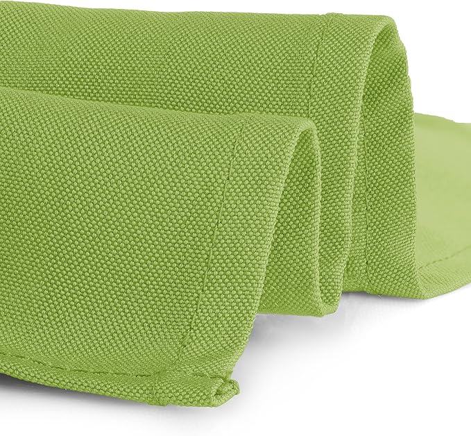 Gee Di Moda Rectangle Tablecloth - 70 x 120 Inch Apple Green Table Cloth for 6 or 8 Foot Rectangle Tables - Heavy Duty Washable Fabric - for Holiday Party, Dinner, Weddings, Baby Shower & Events