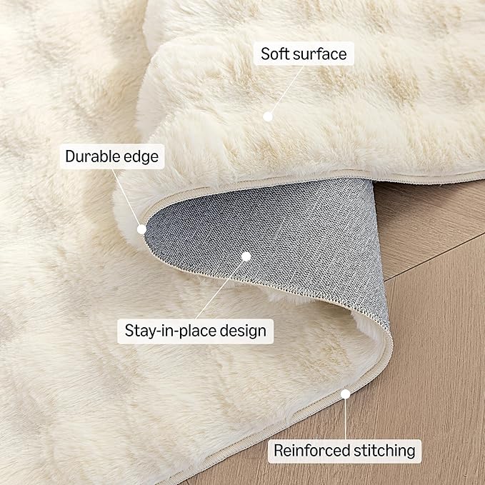 Amazon Basics Indoor Area Rug, 3D Bubble Washable Home Decor Carpet for Living Room, Bedroom, 4' W × 6' L, Beige