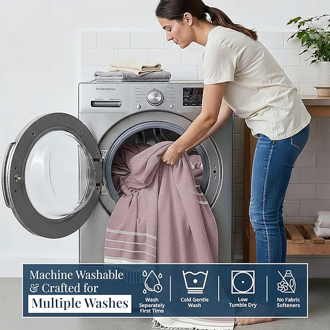 LANE LINEN Picnic Mat for Beach Vacation Essentials - Large Outdoor Blanket,Quick Dry and Pre-Washed, Soft Comfort, Perfect for Family Vacations, Park Relaxation, Sand Lounge – Wistful Mauve