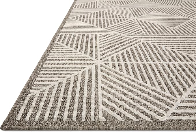 Loloi Rainier Collection RAI-03 Natural/Ivory 7'-10" x 10'-10" Area Rug