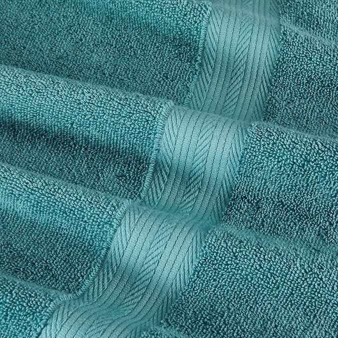 Amazon Basics Fade-Resistant 100% Cotton Bath Towel, 2 Pack, 30"x54", Teal Green