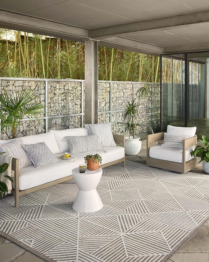 Loloi Rainier Collection RAI-03 Natural/Ivory 9'-2" x 12'-2" Area Rug