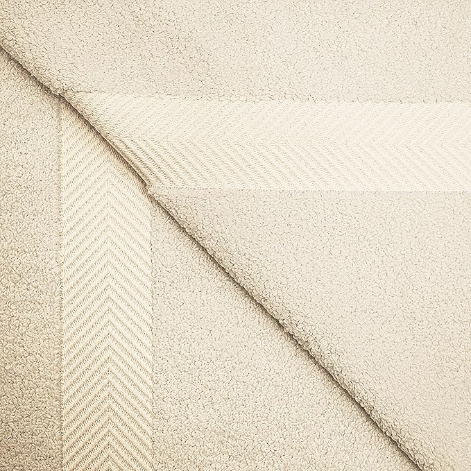 Superior Zero Twist 100% Cotton Bathroom Towels, Super Soft, Fluffy, and Absorbent, Premium Quality 6 Piece Towel Set with 2 Washcloths, 2 Hand Towels, and 2 Bath Towels, Ivory