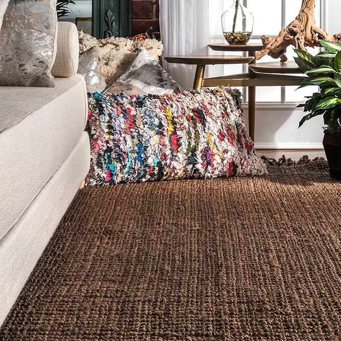 Nuloom Daniela Chocolate, 7'6" x 9'6", Handmade, Jute, Tassel, Soft and Textured, High Traffic, Stain Resistant, Easy Clean, Durable Area Rug for Bedroom, Living Room, Dining Space, Foyer, Entryway