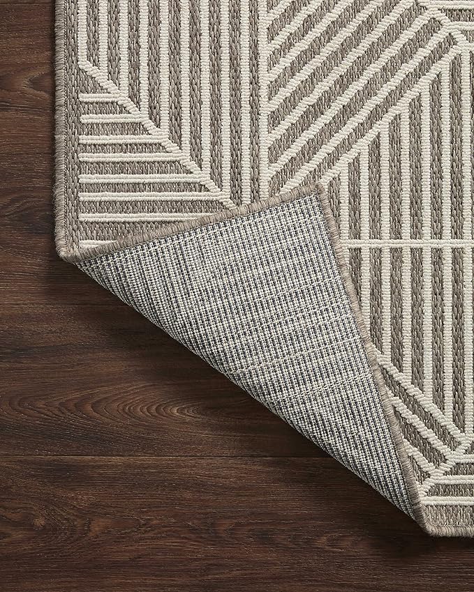 Loloi Rainier Collection RAI-03 Natural/Ivory 2'-2" x 3'-9" Accent Rug