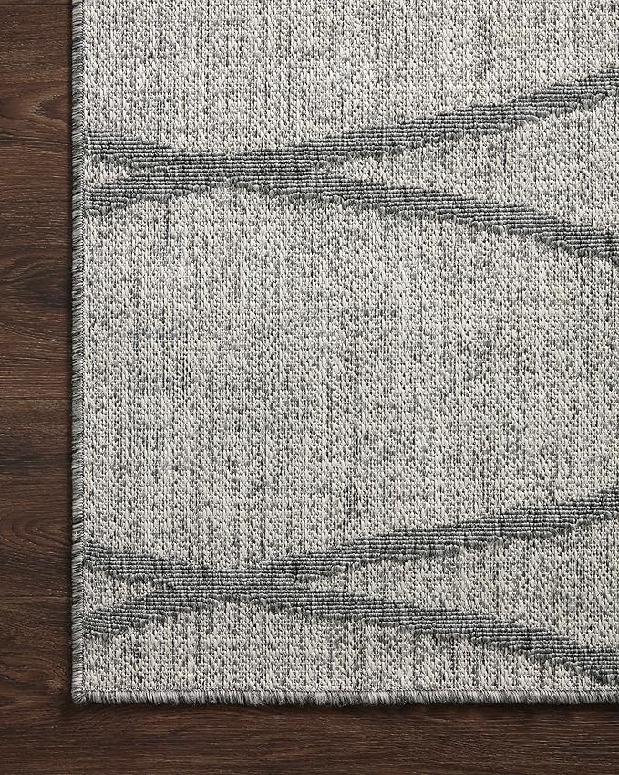 Loloi Rainier Collection RAI-07 Dove/Grey 9'-2" x 12'-2" Area Rug