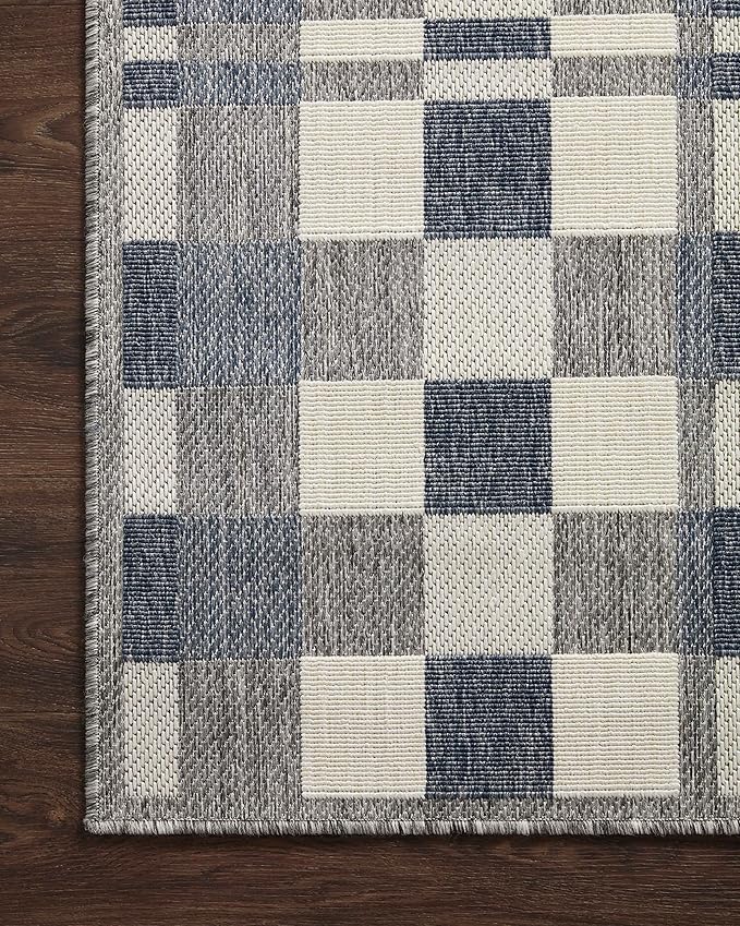 Loloi Rainier Collection RAI-04 Ivory/Denim 2'-2" x 3'-9" Accent Rug